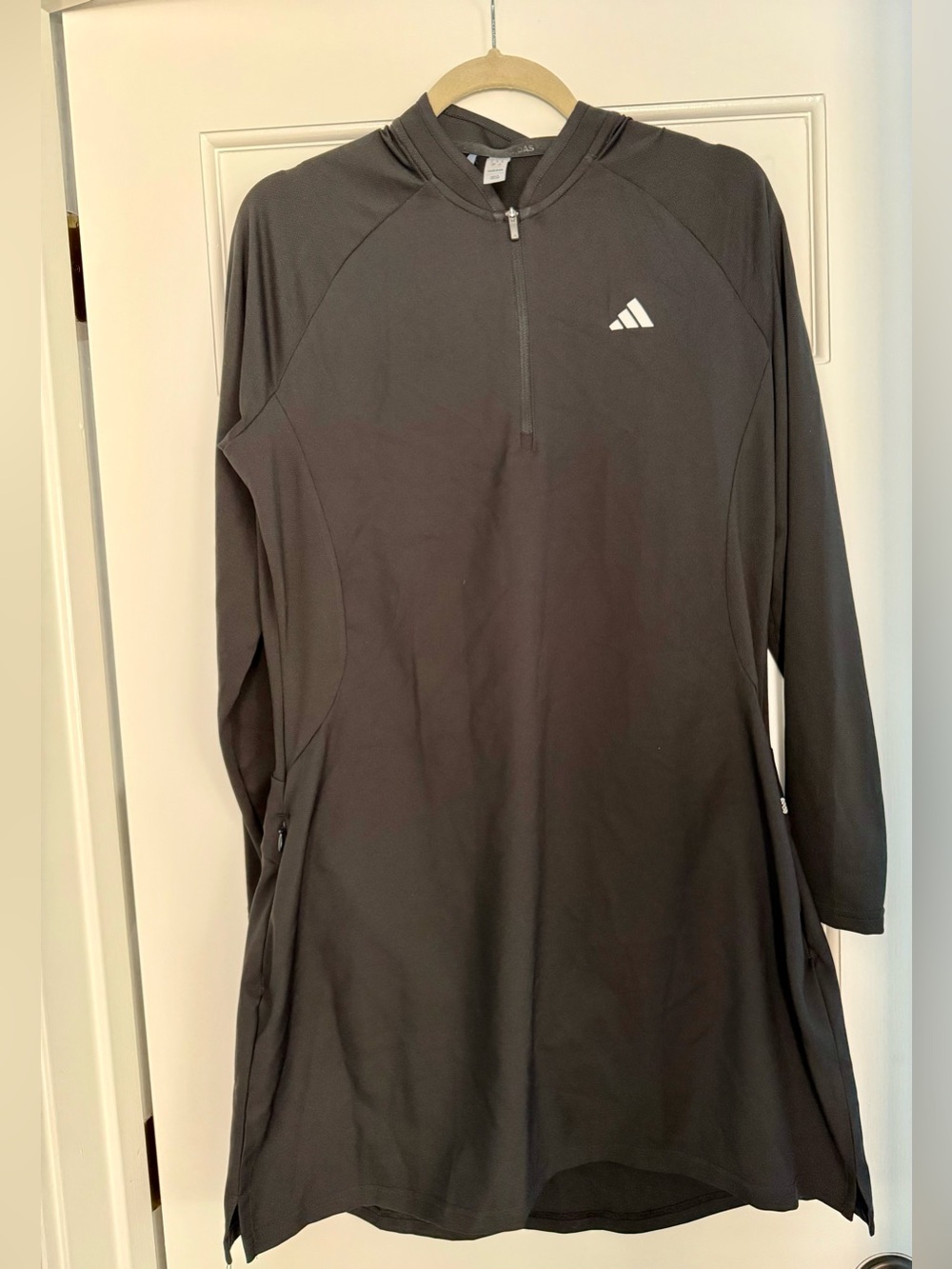adidas Women's Long Sleeve Golf Dress, Sz L